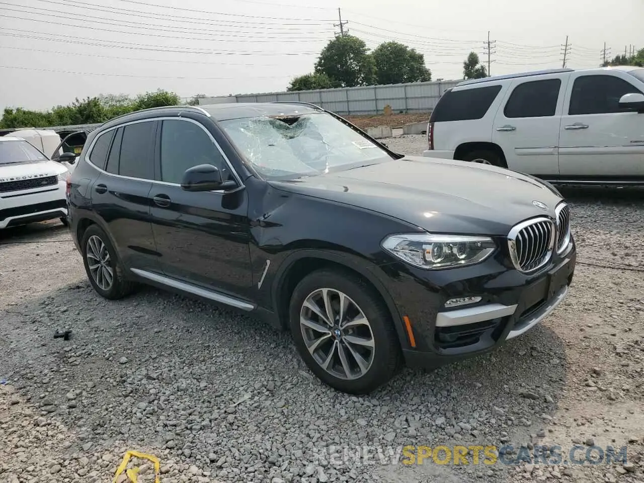 4 Photograph of a damaged car 5UXTR9C52KLP95681 BMW X3 2019