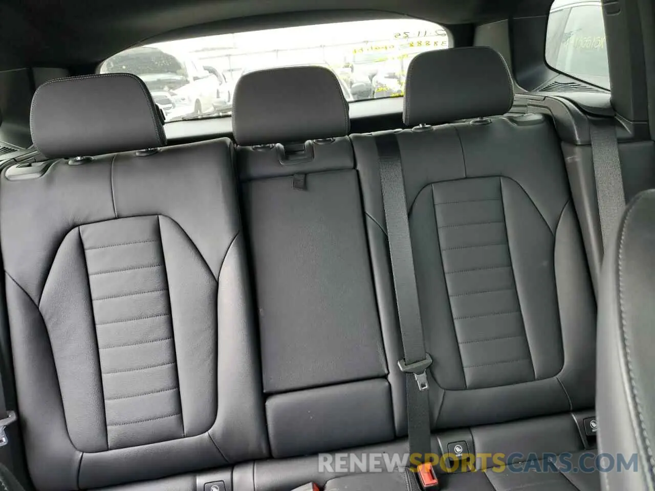 10 Photograph of a damaged car 5UXTR9C52KLP96443 BMW X3 2019