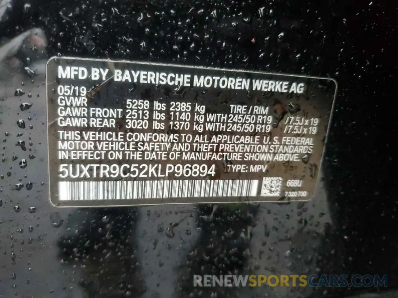 13 Photograph of a damaged car 5UXTR9C52KLP96894 BMW X3 2019