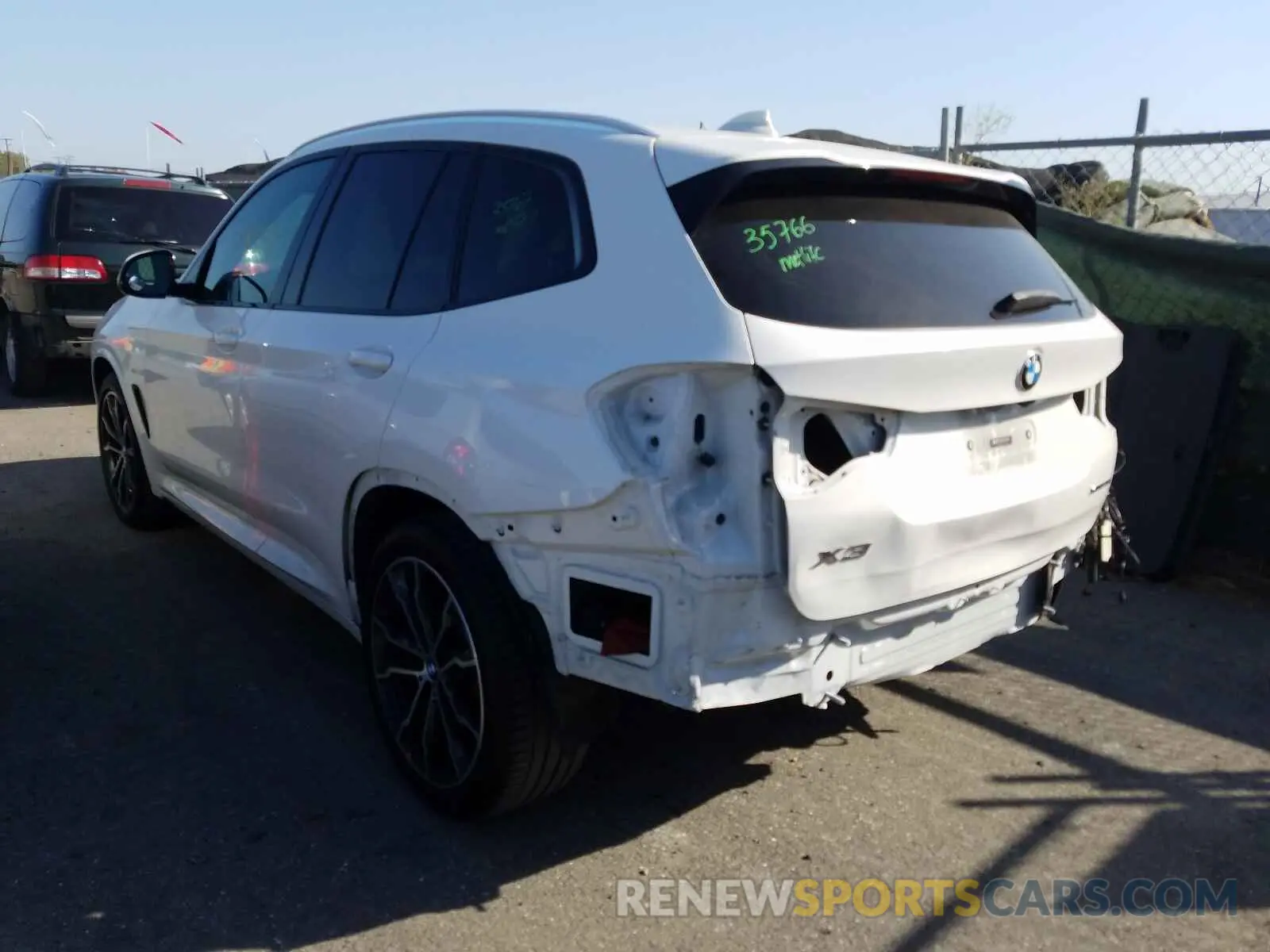 3 Photograph of a damaged car 5UXTR9C53KLD96572 BMW X3 2019