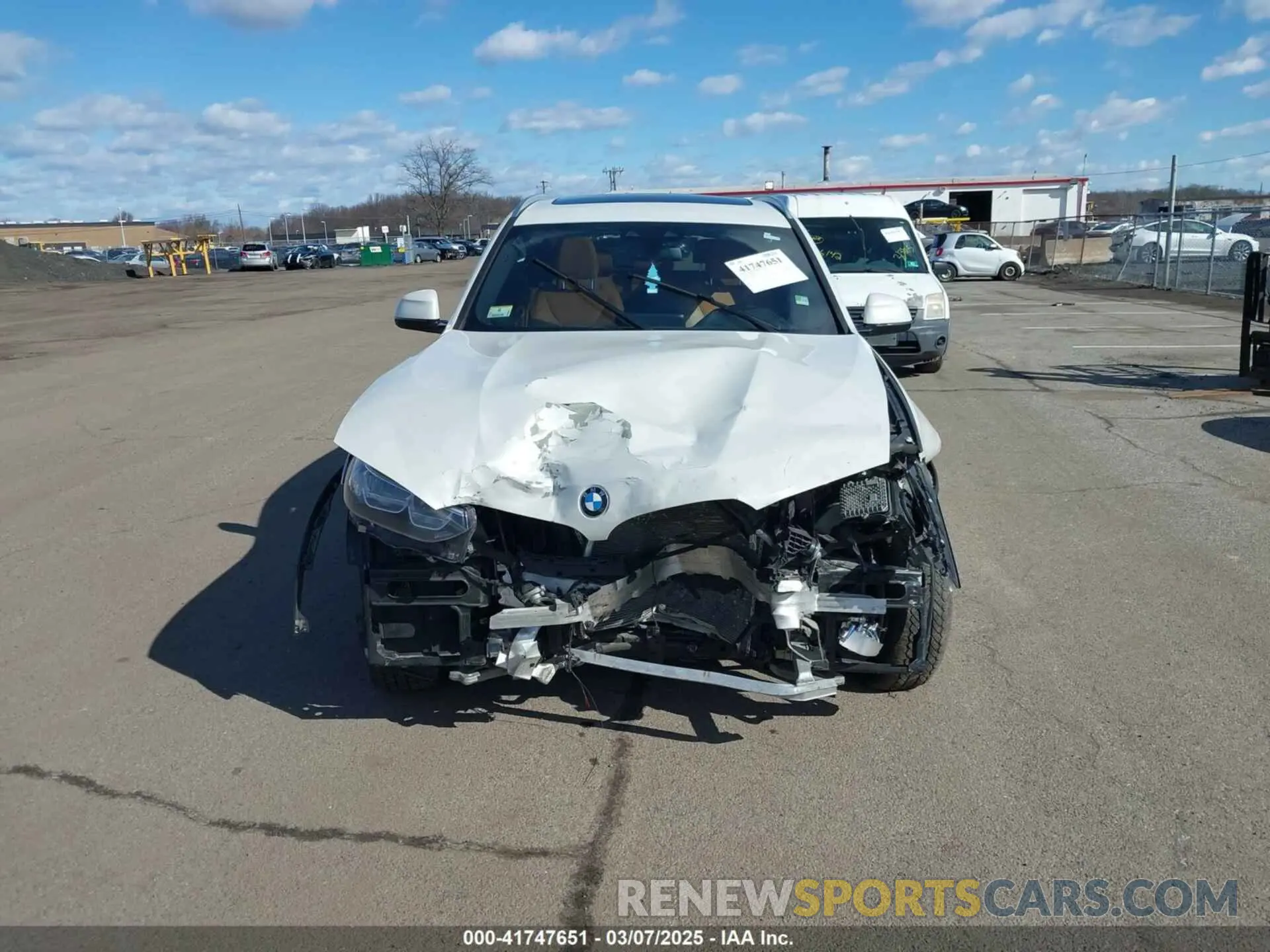 12 Photograph of a damaged car 5UXTR9C53KLE14519 BMW X3 2019