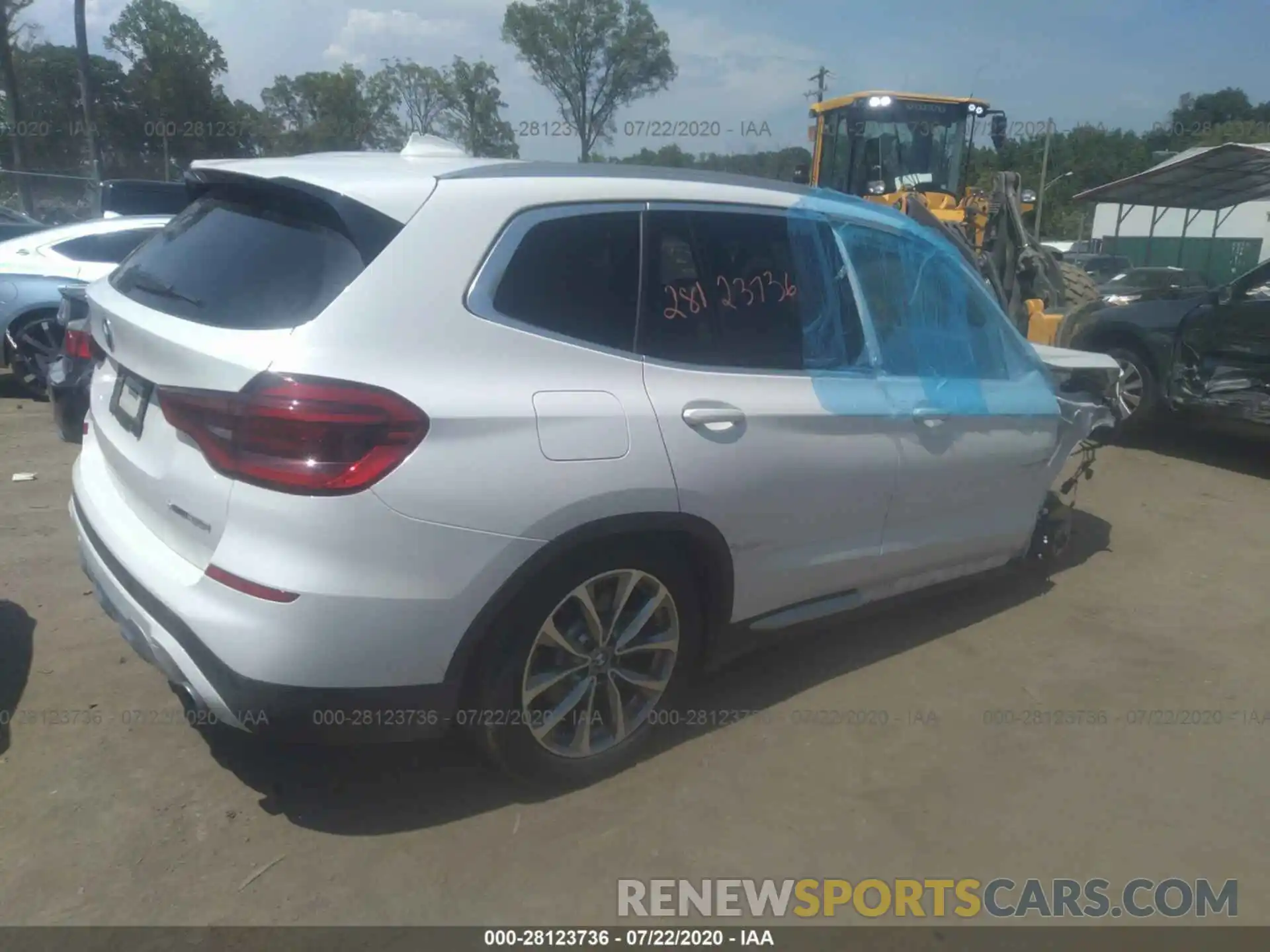 4 Photograph of a damaged car 5UXTR9C53KLE20756 BMW X3 2019