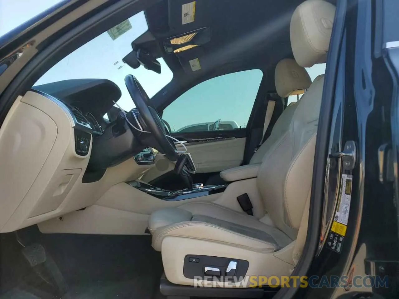 7 Photograph of a damaged car 5UXTR9C53KLP82843 BMW X3 2019