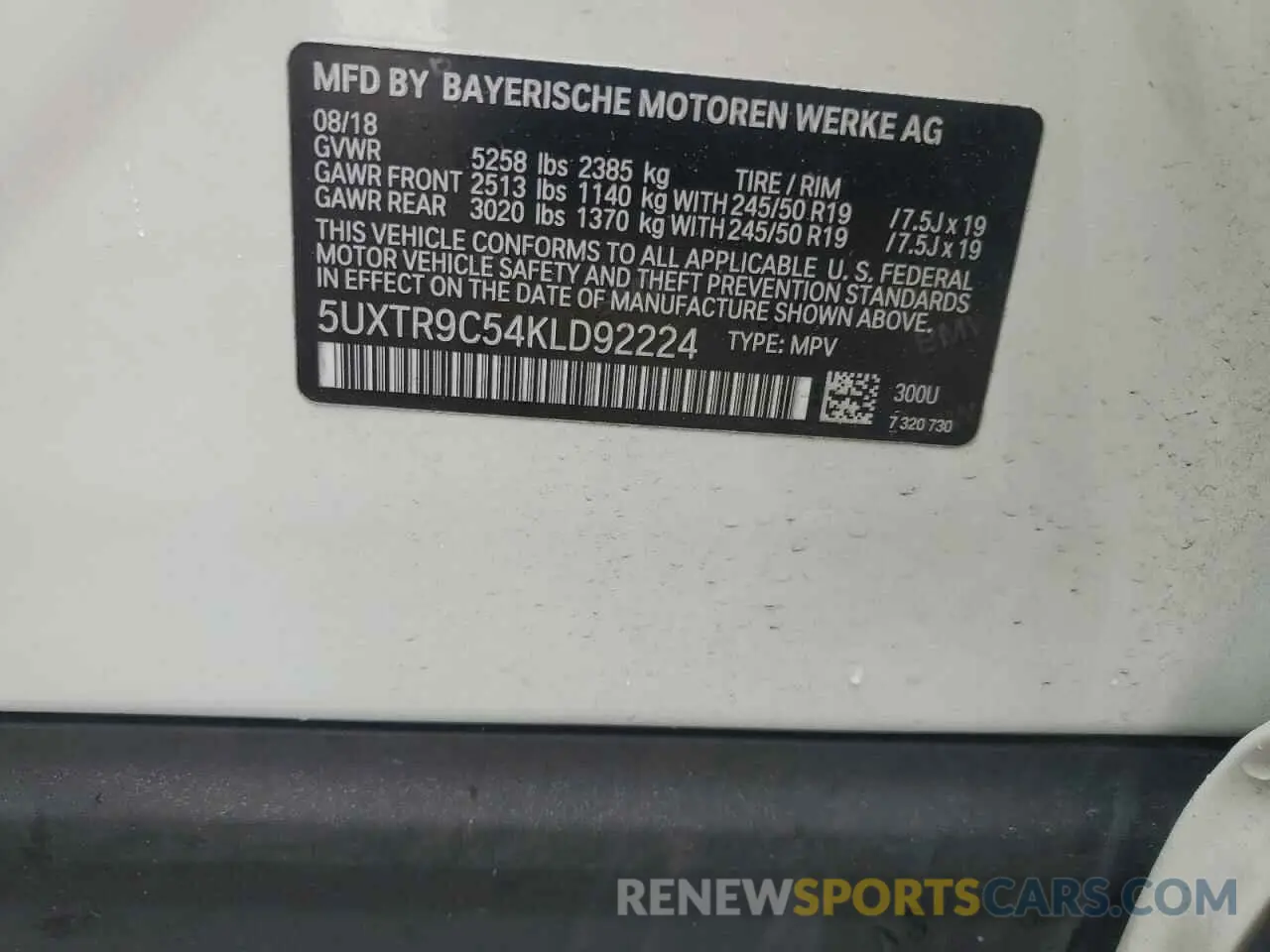 13 Photograph of a damaged car 5UXTR9C54KLD92224 BMW X3 2019