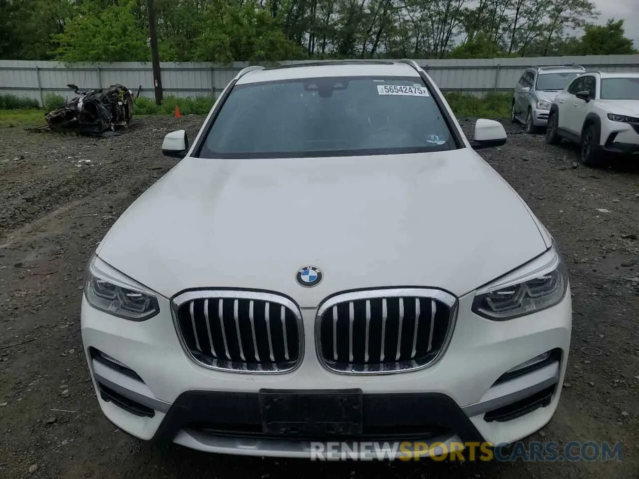5 Photograph of a damaged car 5UXTR9C54KLD92224 BMW X3 2019