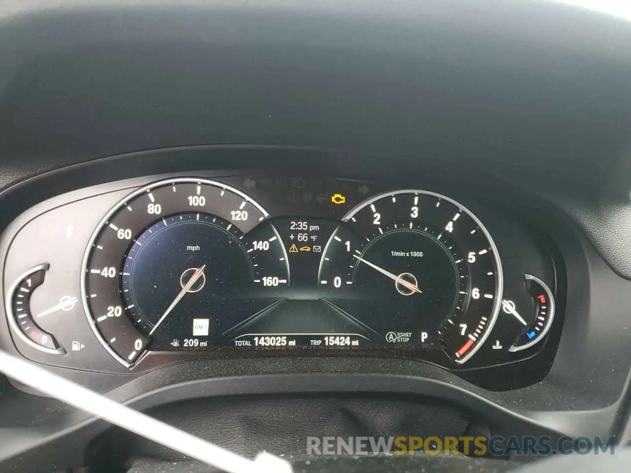 9 Photograph of a damaged car 5UXTR9C54KLD92224 BMW X3 2019