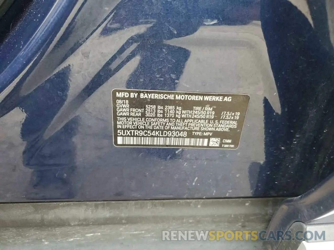 12 Photograph of a damaged car 5UXTR9C54KLD93048 BMW X3 2019