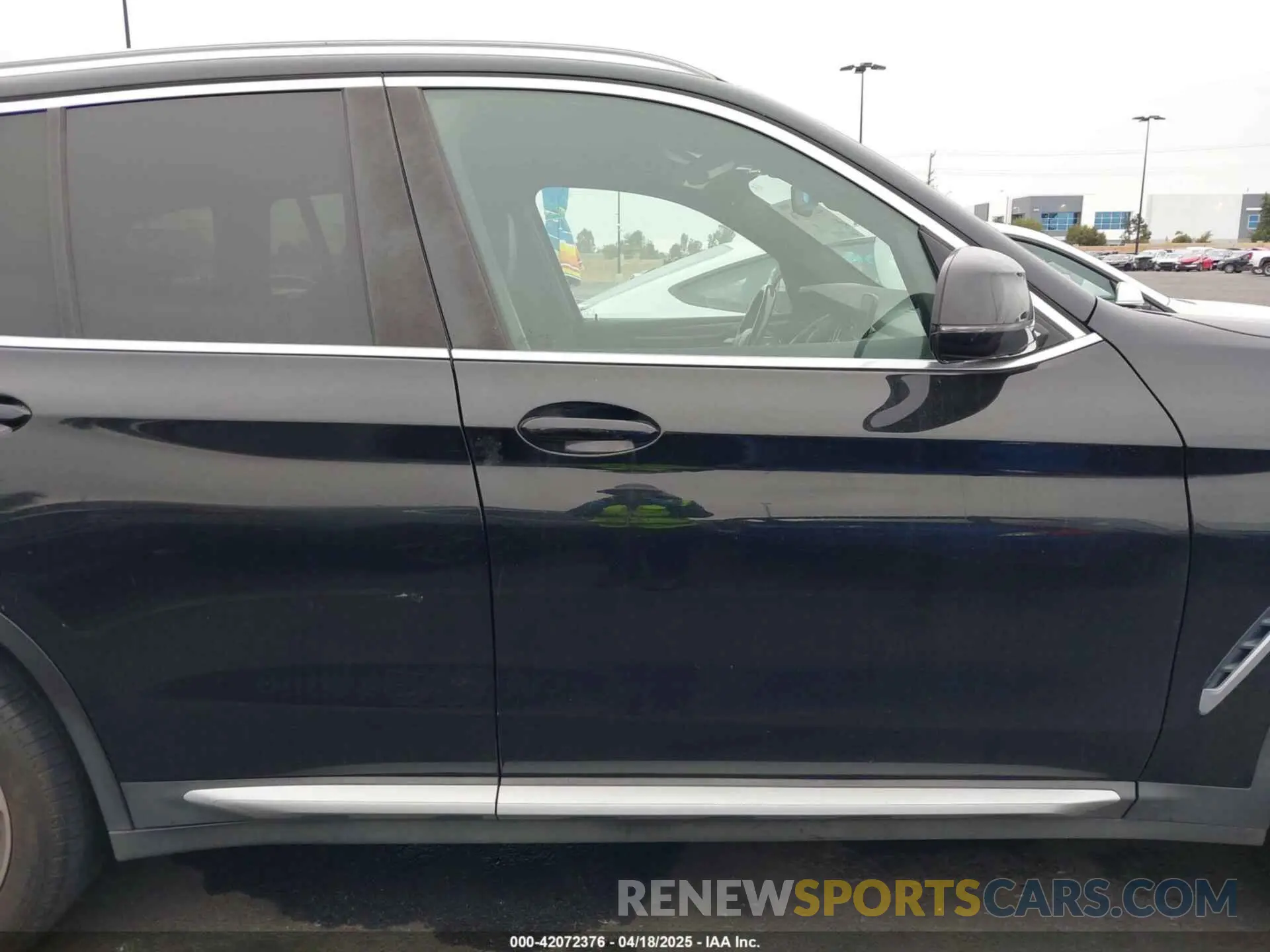 14 Photograph of a damaged car 5UXTR9C54KLD94460 BMW X3 2019