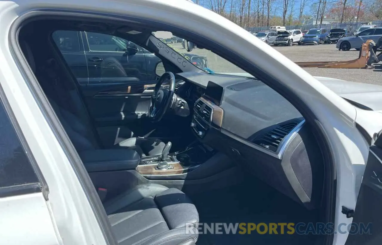 5 Photograph of a damaged car 5UXTR9C54KLD95382 BMW X3 2019