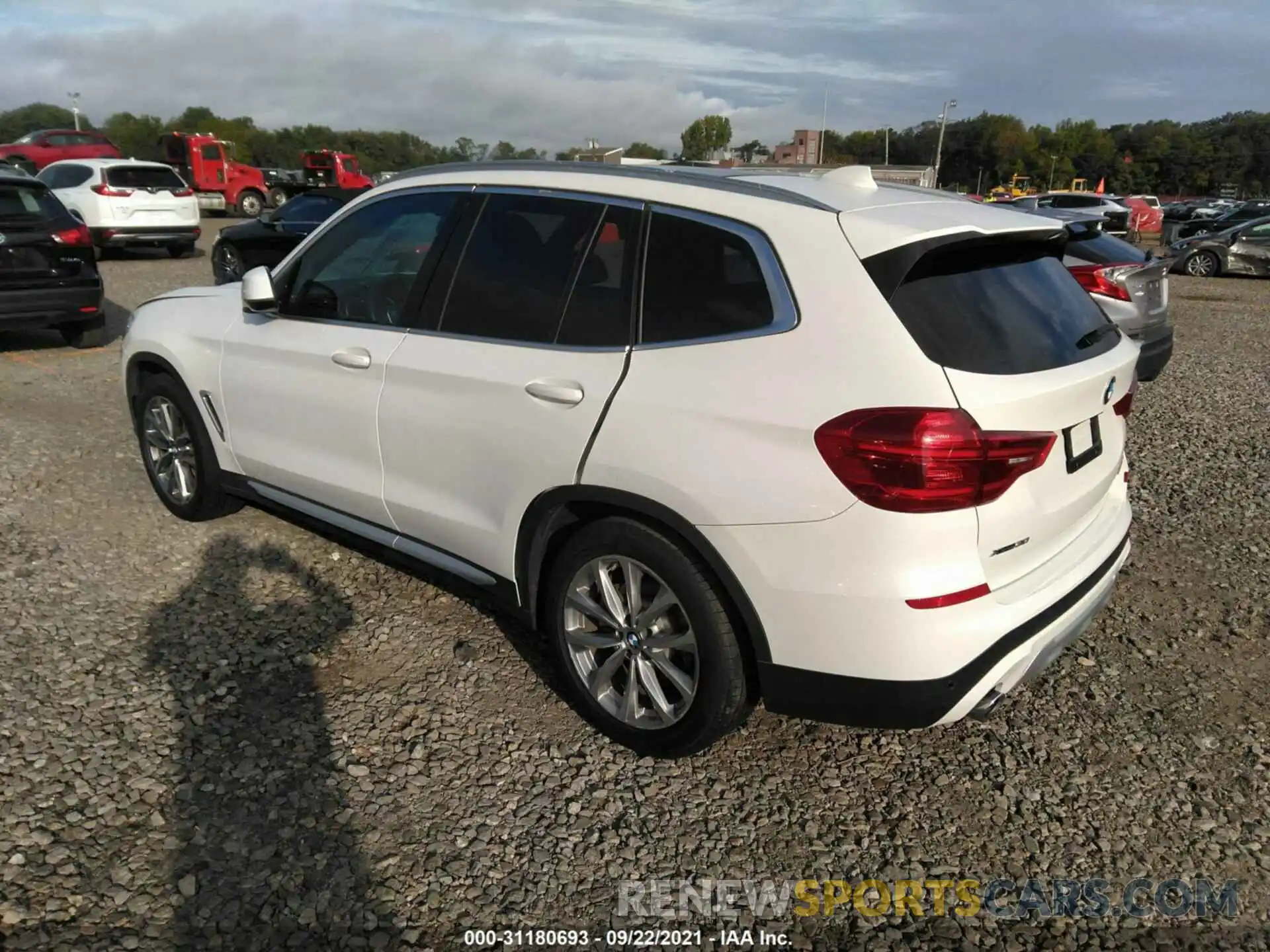 3 Photograph of a damaged car 5UXTR9C54KLE14433 BMW X3 2019