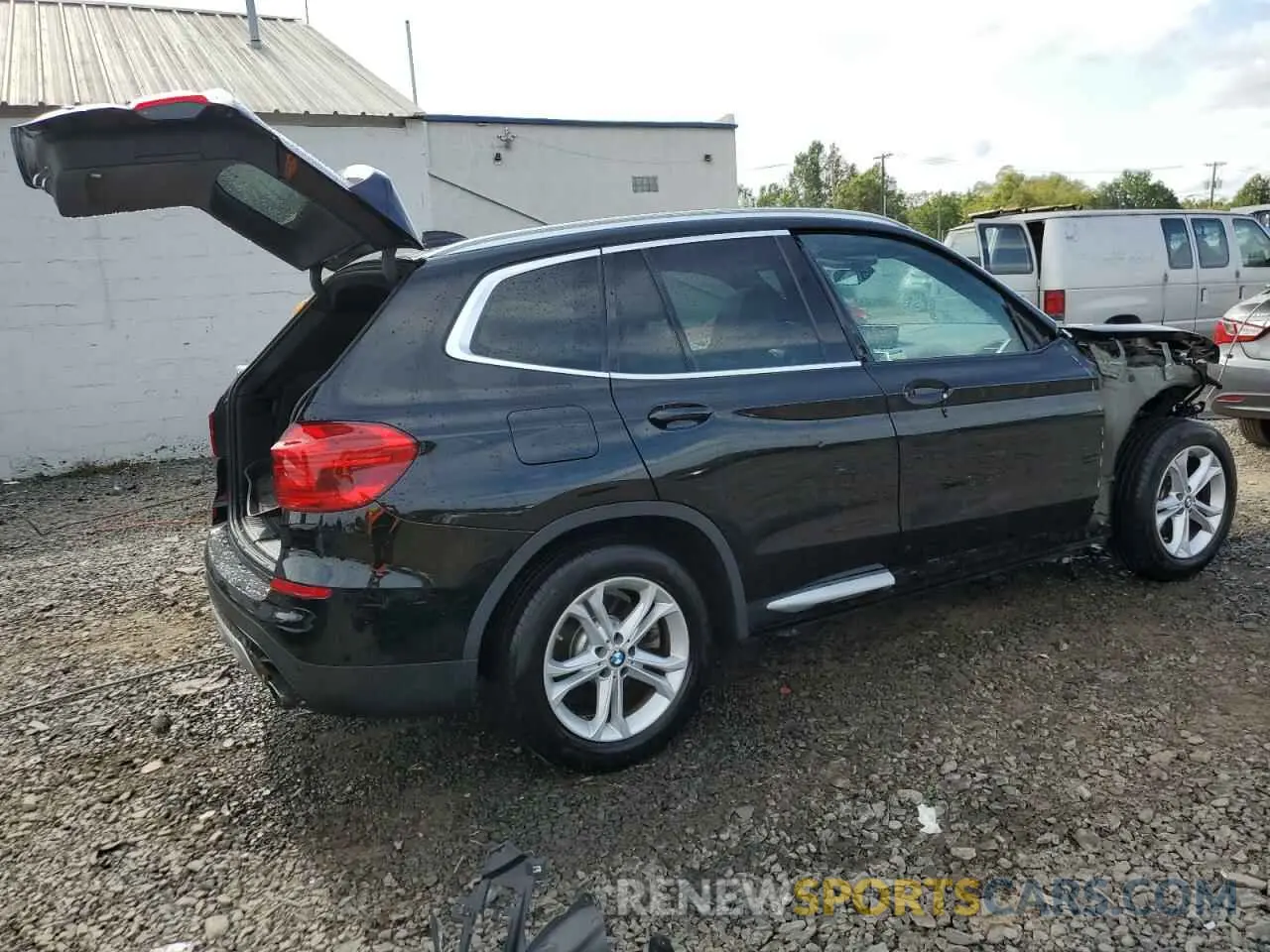 3 Photograph of a damaged car 5UXTR9C54KLE14528 BMW X3 2019
