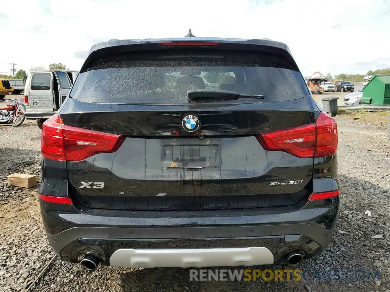 6 Photograph of a damaged car 5UXTR9C54KLE14528 BMW X3 2019
