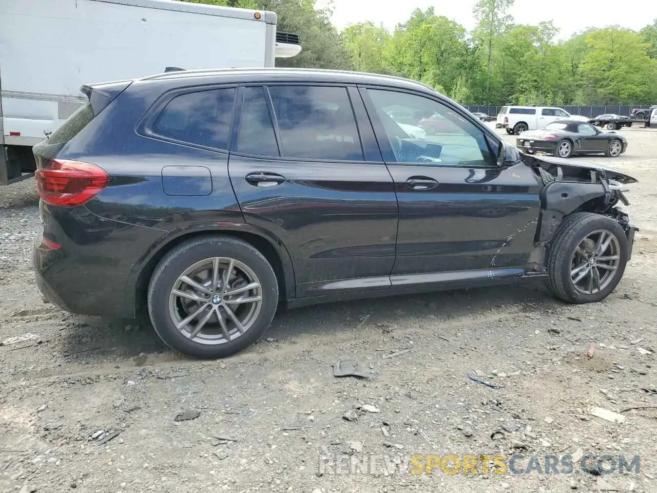 3 Photograph of a damaged car 5UXTR9C54KLE18272 BMW X3 2019