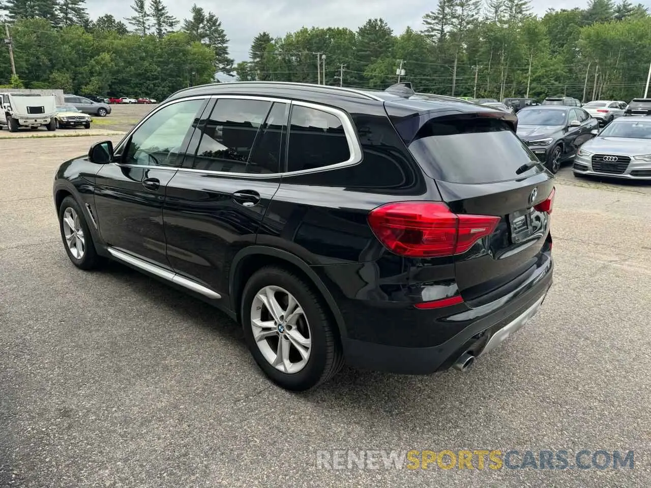 3 Photograph of a damaged car 5UXTR9C54KLE18434 BMW X3 2019