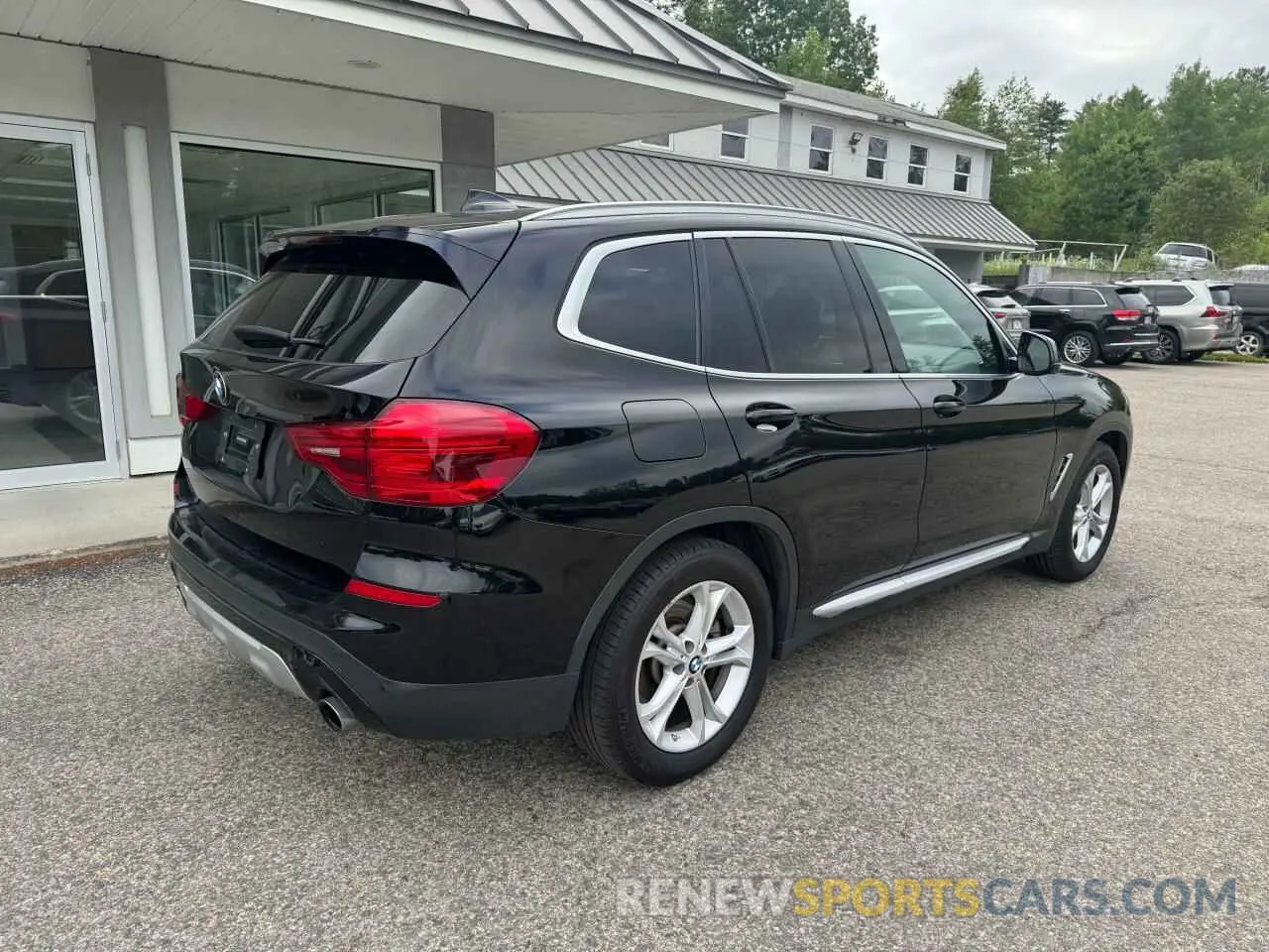 4 Photograph of a damaged car 5UXTR9C54KLE18434 BMW X3 2019
