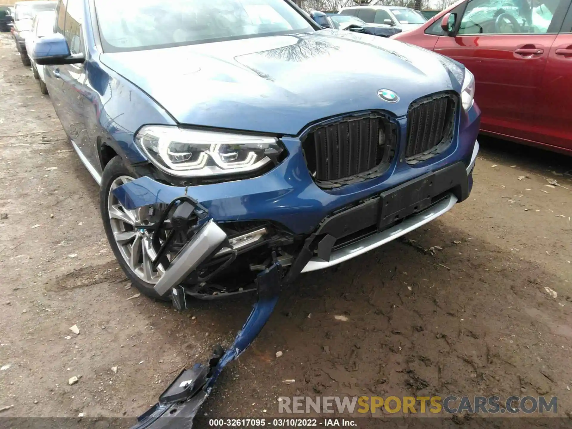 6 Photograph of a damaged car 5UXTR9C54KLE18739 BMW X3 2019