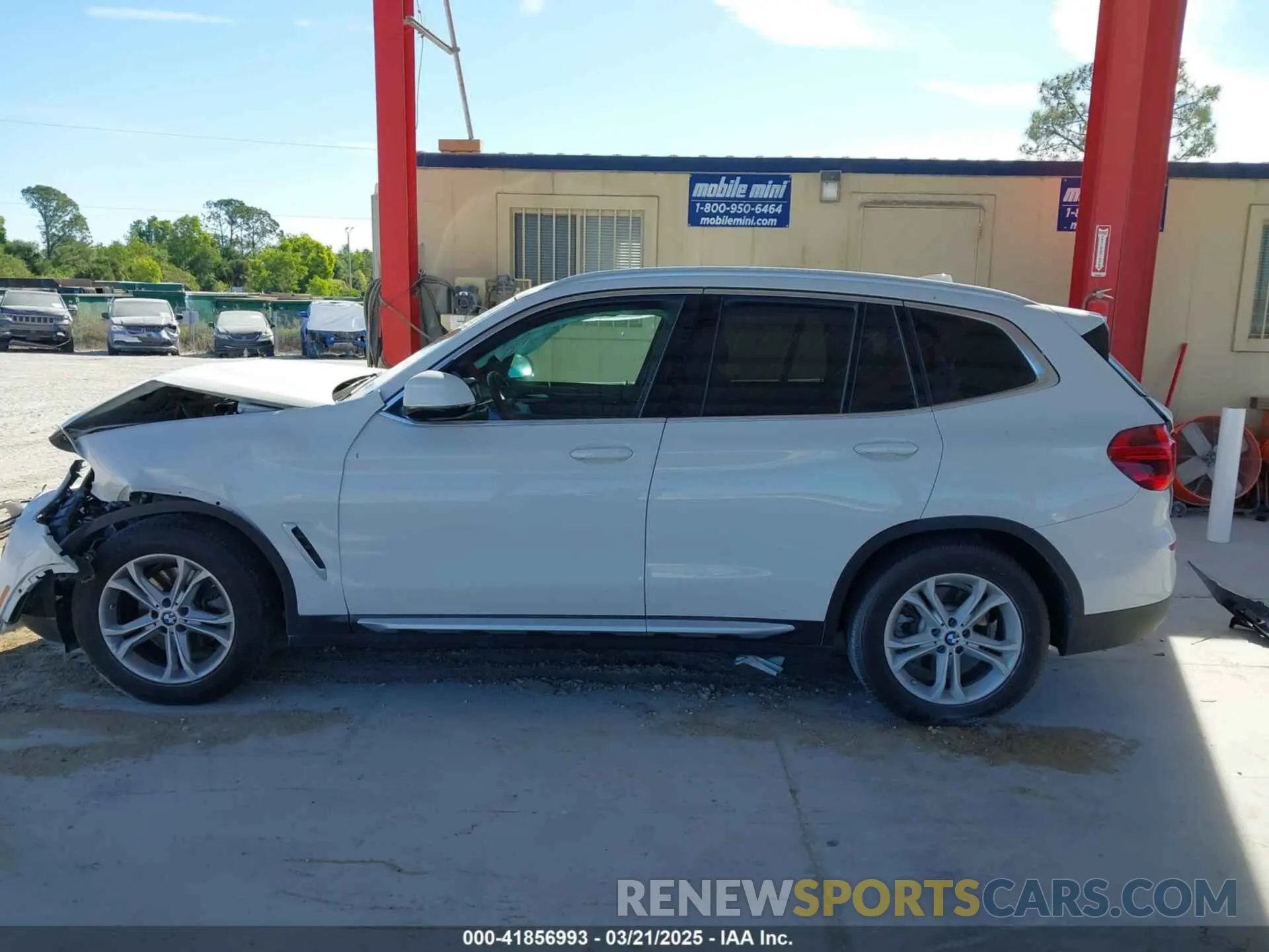 15 Photograph of a damaged car 5UXTR9C54KLE18885 BMW X3 2019
