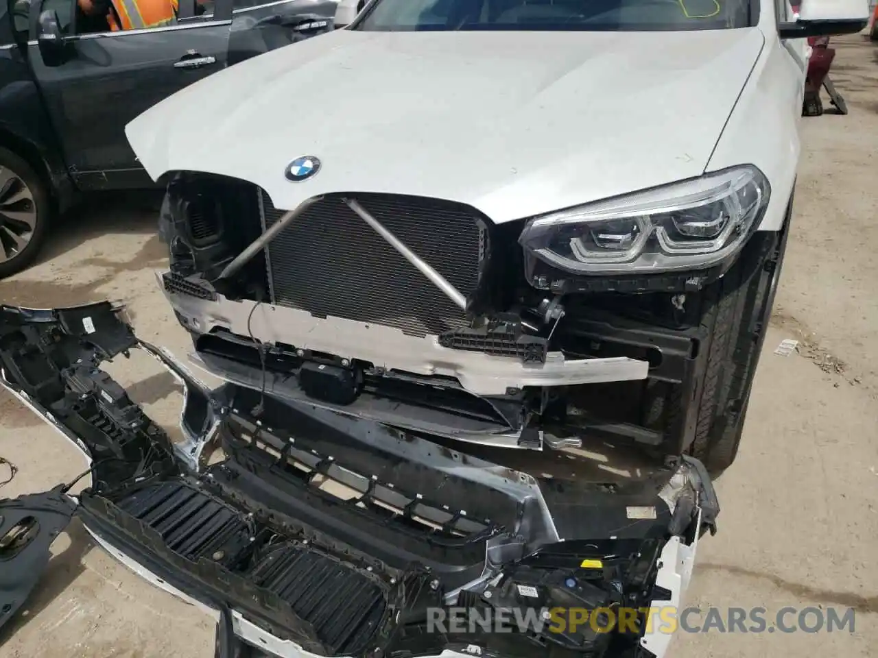 9 Photograph of a damaged car 5UXTR9C54KLP77084 BMW X3 2019