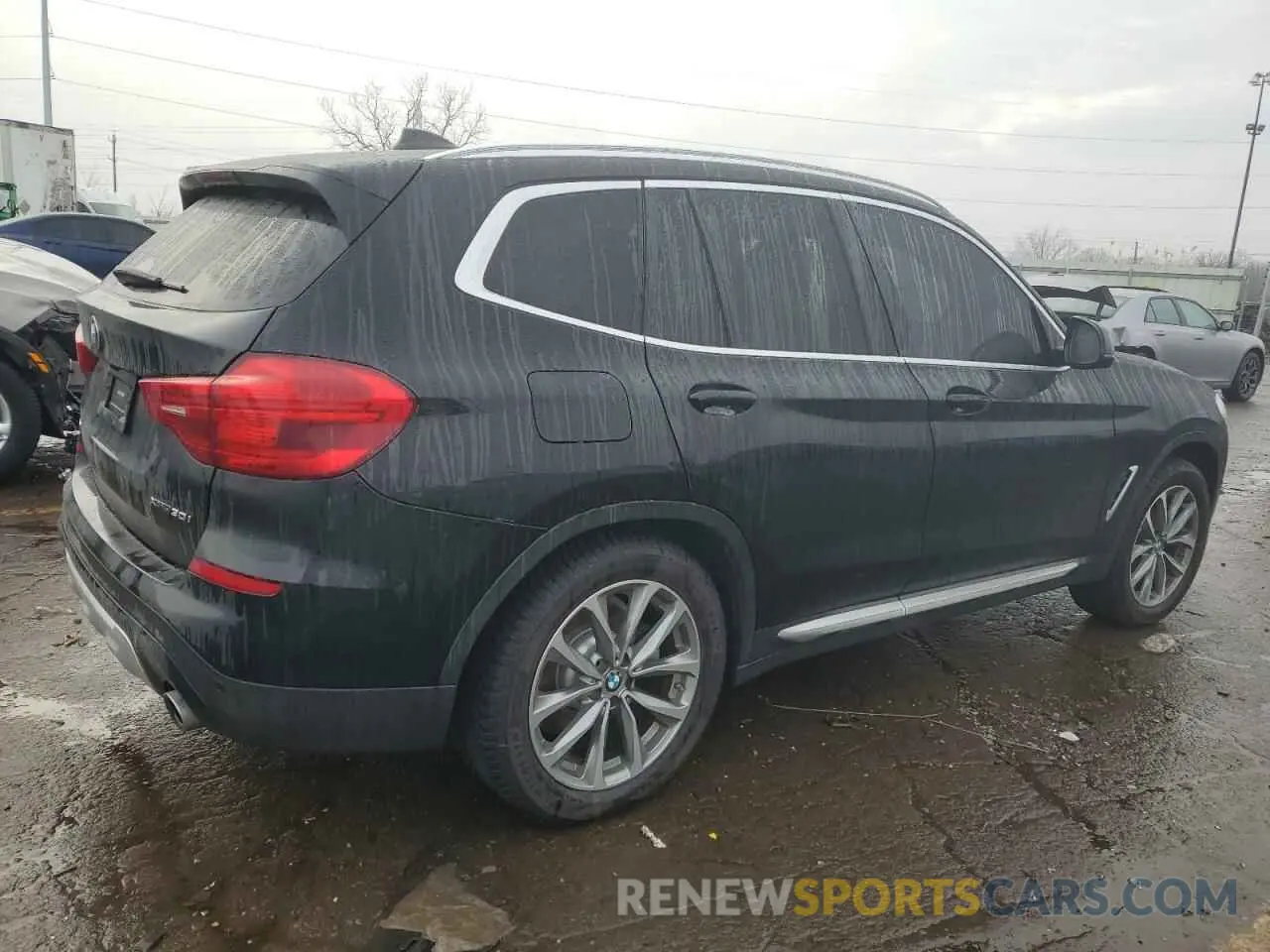 3 Photograph of a damaged car 5UXTR9C54KLP77408 BMW X3 2019
