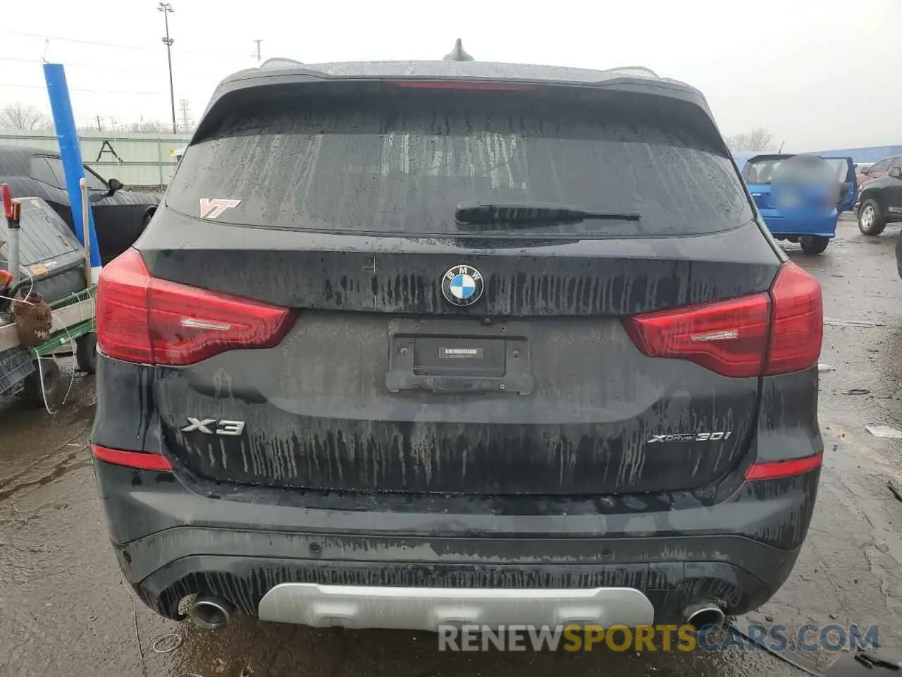 6 Photograph of a damaged car 5UXTR9C54KLP77408 BMW X3 2019