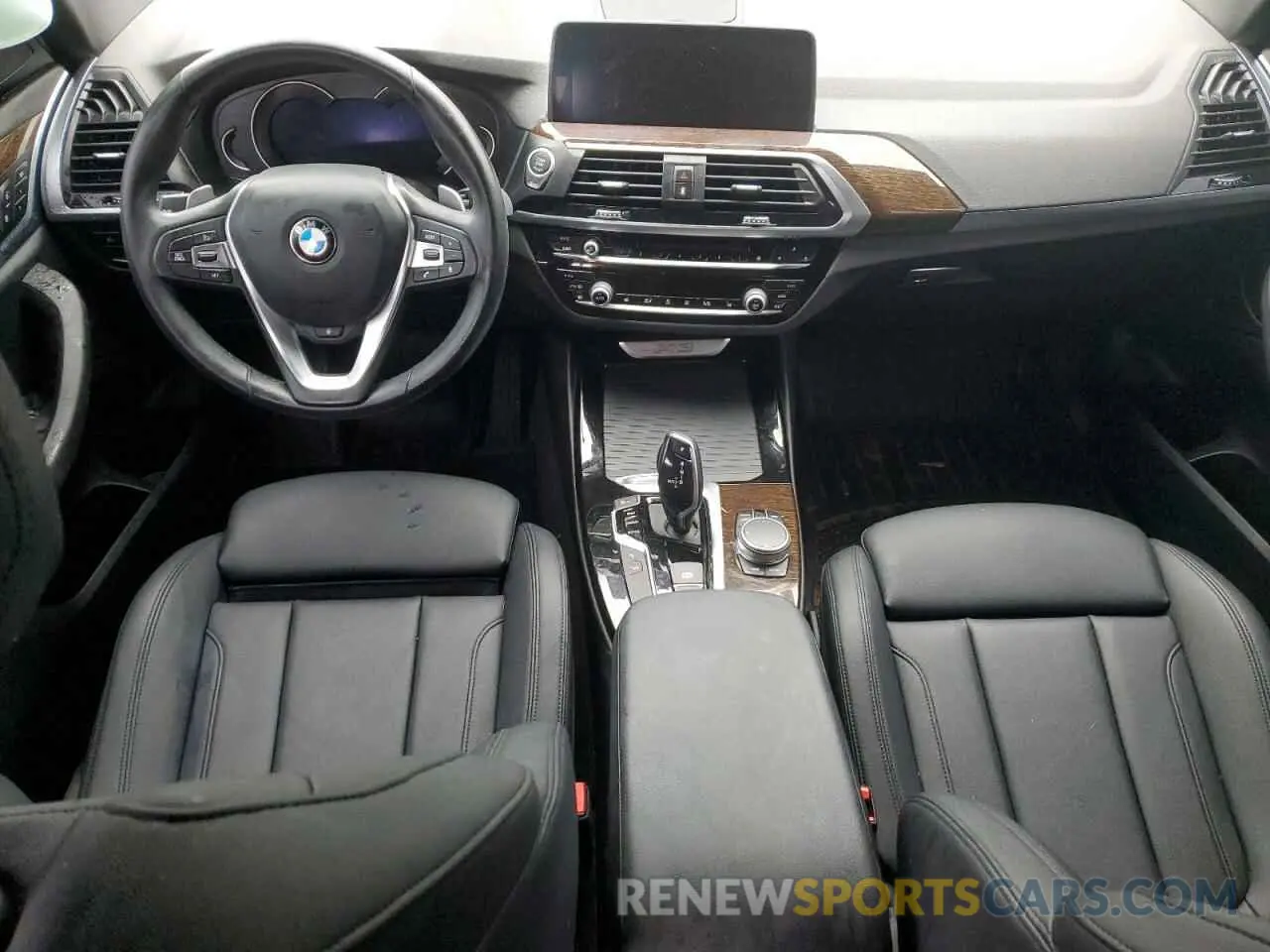 8 Photograph of a damaged car 5UXTR9C54KLP77408 BMW X3 2019