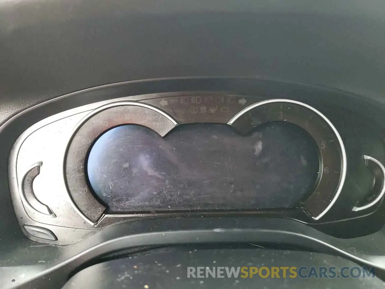 9 Photograph of a damaged car 5UXTR9C54KLP77408 BMW X3 2019