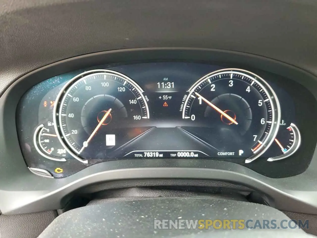 9 Photograph of a damaged car 5UXTR9C54KLP81880 BMW X3 2019