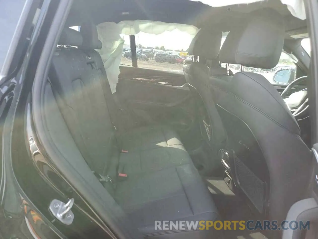 11 Photograph of a damaged car 5UXTR9C54KLP83709 BMW X3 2019