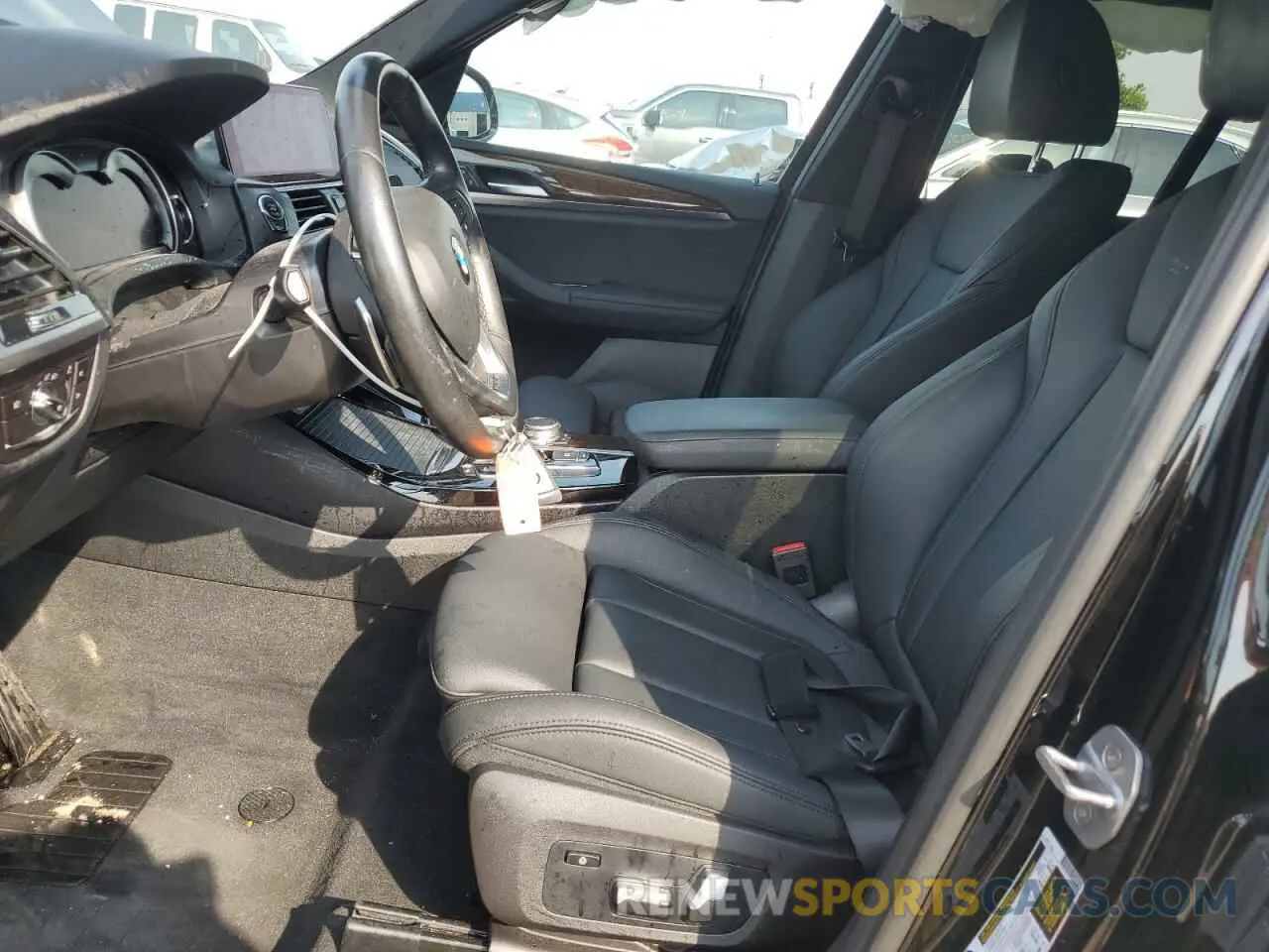 7 Photograph of a damaged car 5UXTR9C54KLP83709 BMW X3 2019