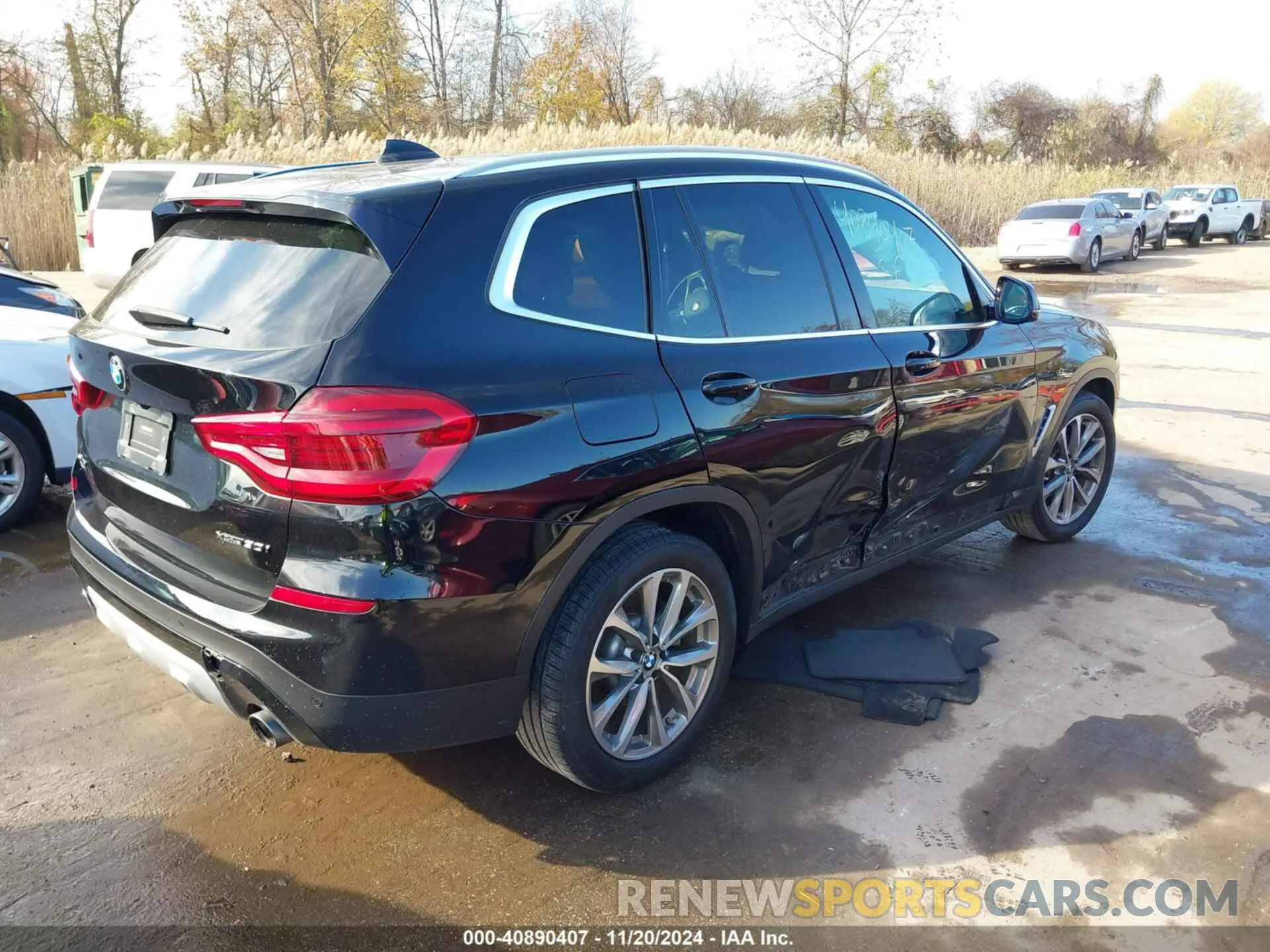 4 Photograph of a damaged car 5UXTR9C54KLP88246 BMW X3 2019