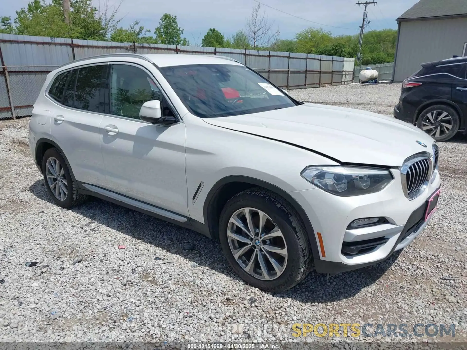 1 Photograph of a damaged car 5UXTR9C54KLP92216 BMW X3 2019