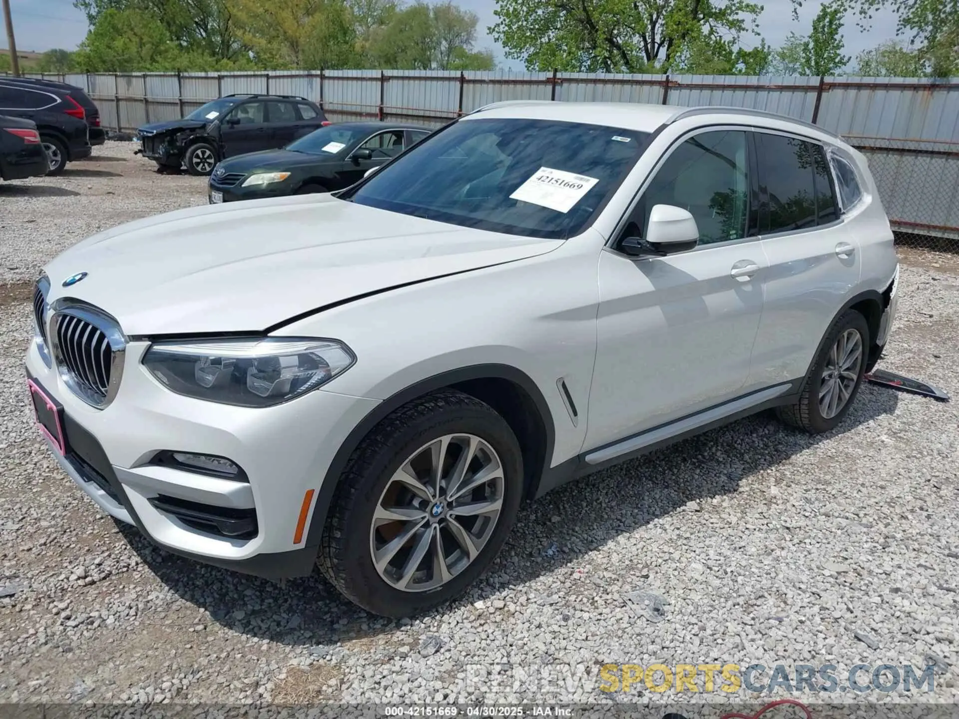 2 Photograph of a damaged car 5UXTR9C54KLP92216 BMW X3 2019