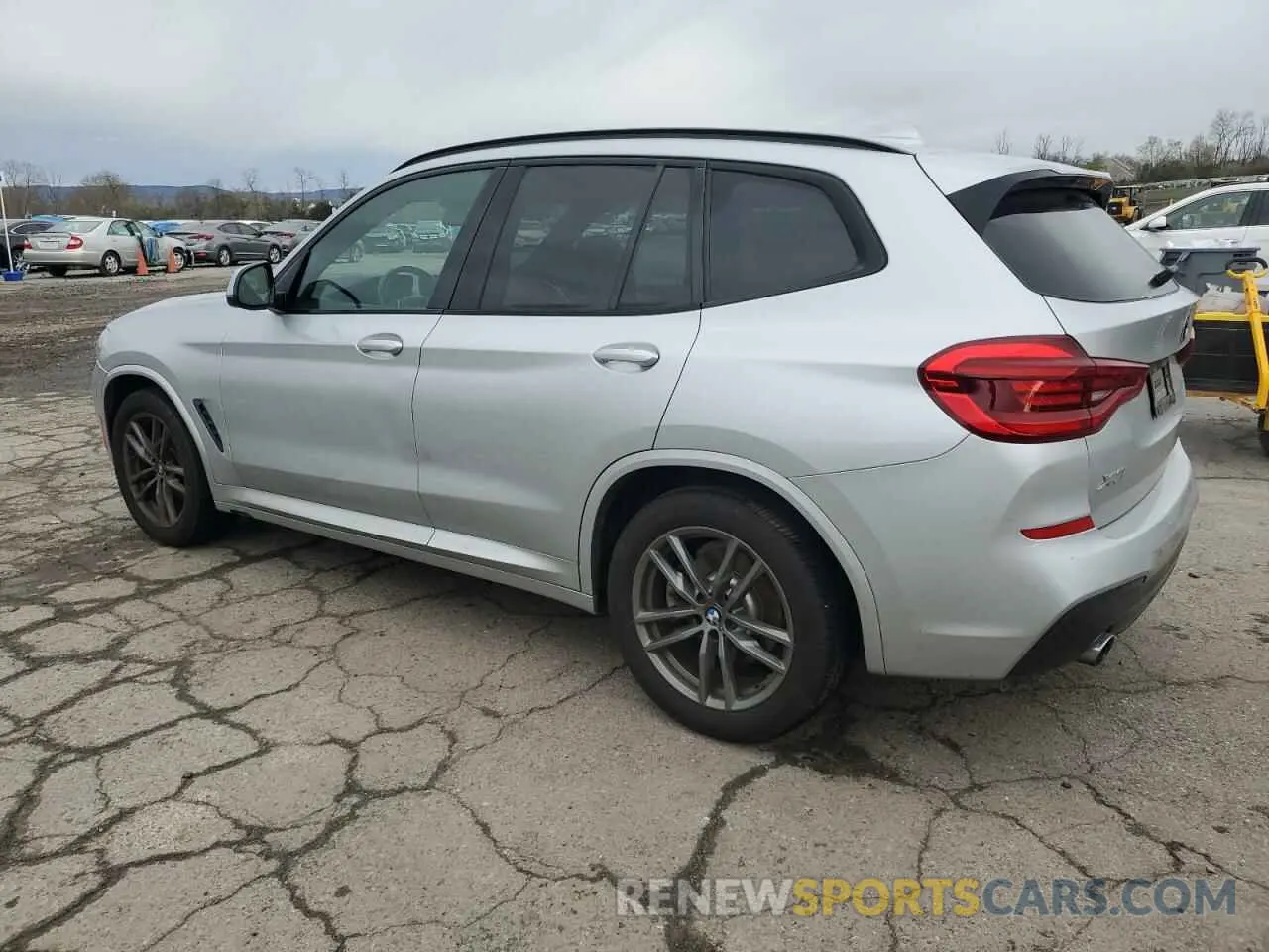 2 Photograph of a damaged car 5UXTR9C54KLP97724 BMW X3 2019