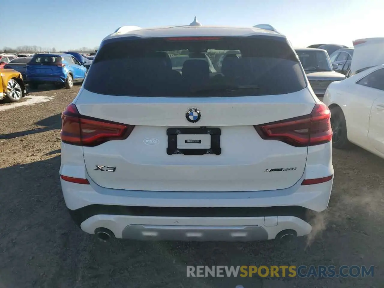 6 Photograph of a damaged car 5UXTR9C54KLR03783 BMW X3 2019