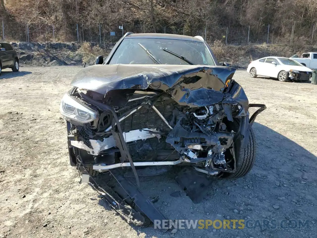 5 Photograph of a damaged car 5UXTR9C54KLR05467 BMW X3 2019