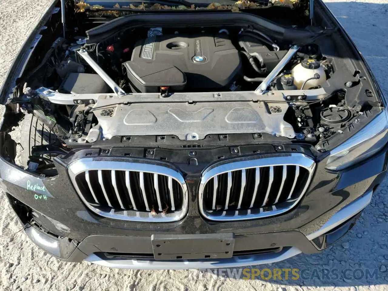 12 Photograph of a damaged car 5UXTR9C55KLD90479 BMW X3 2019
