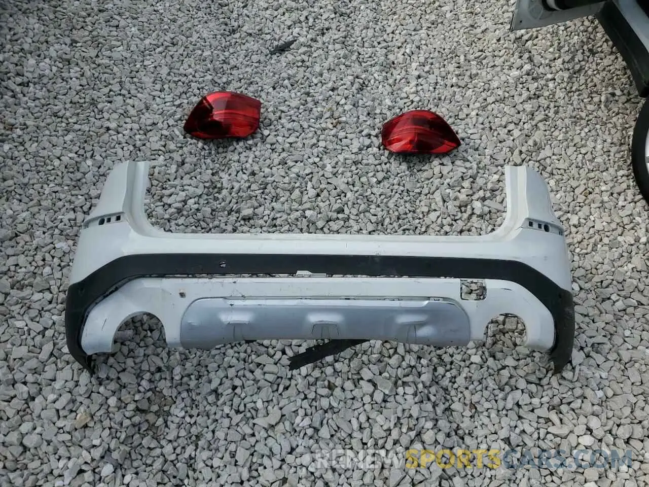 13 Photograph of a damaged car 5UXTR9C55KLD90871 BMW X3 2019