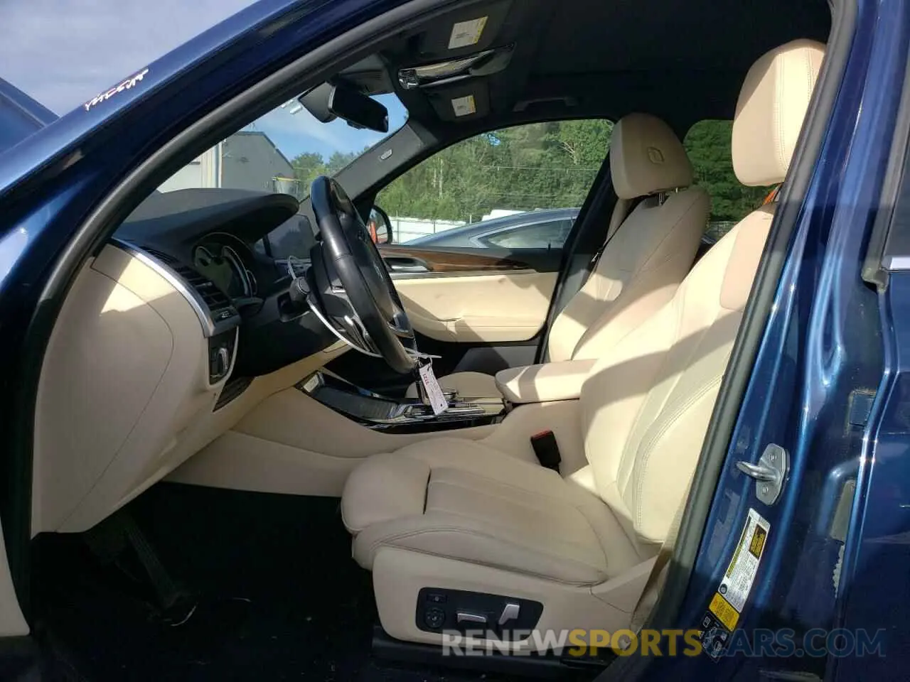 7 Photograph of a damaged car 5UXTR9C55KLD93169 BMW X3 2019