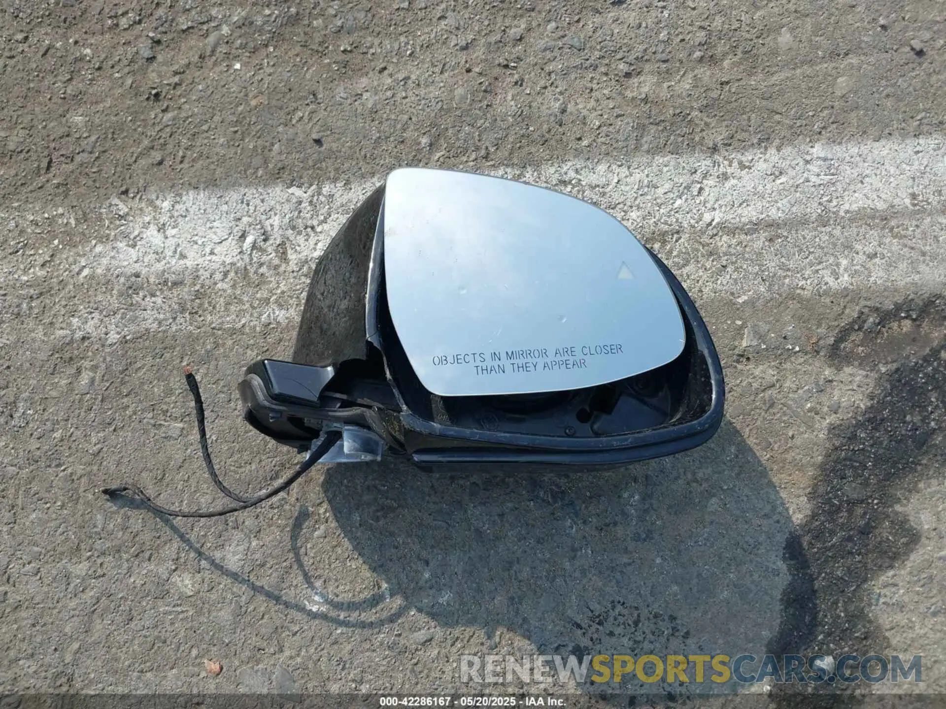 12 Photograph of a damaged car 5UXTR9C55KLE15302 BMW X3 2019