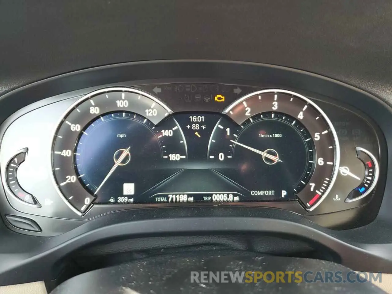 9 Photograph of a damaged car 5UXTR9C55KLP82598 BMW X3 2019