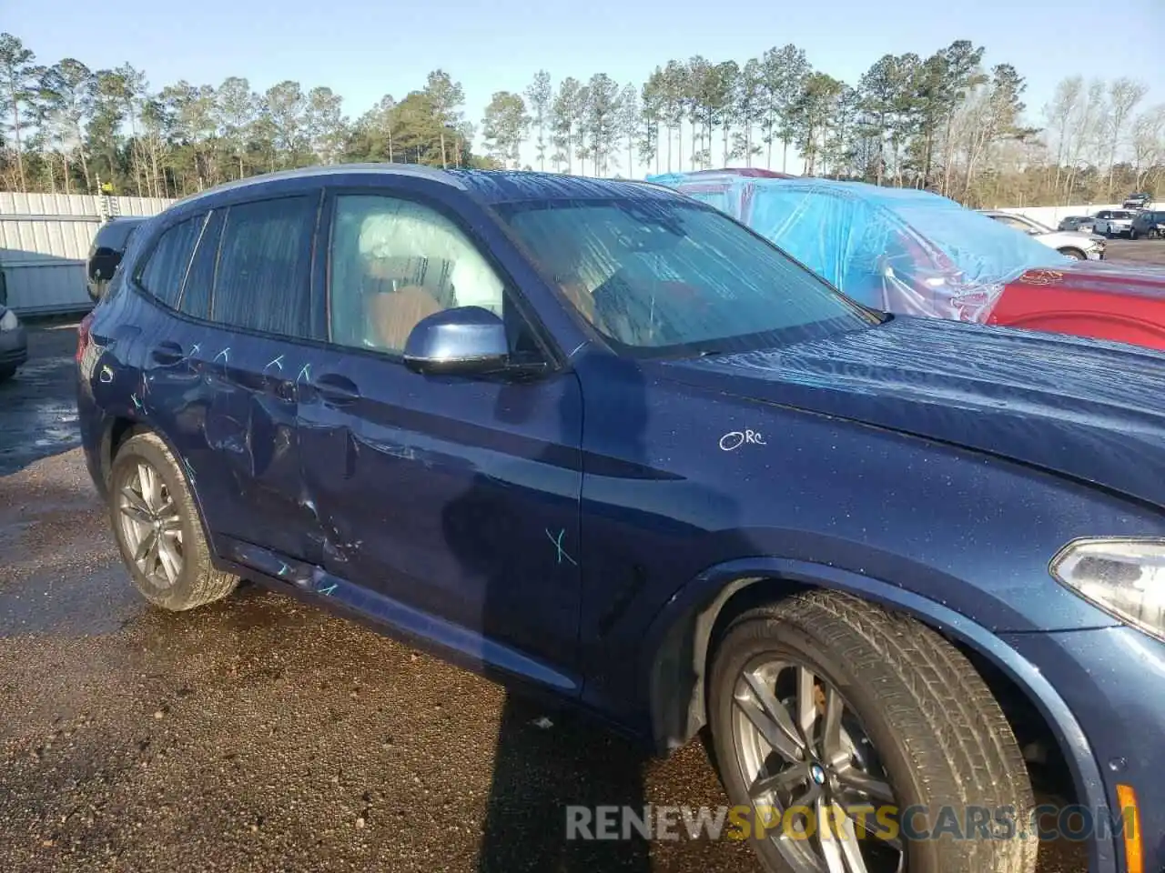 9 Photograph of a damaged car 5UXTR9C55KLP89728 BMW X3 2019