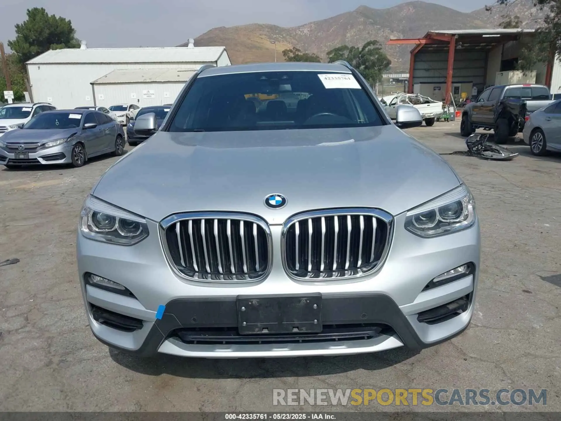 13 Photograph of a damaged car 5UXTR9C55KLP91754 BMW X3 2019