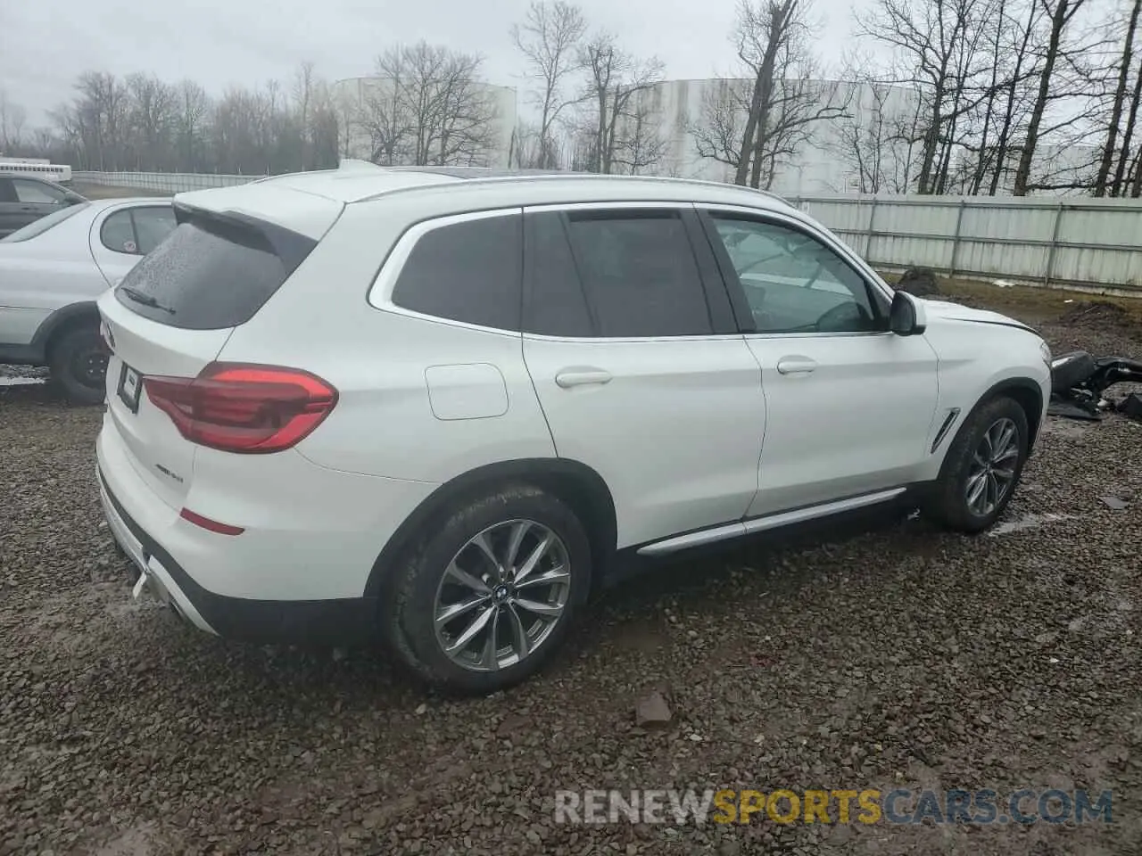 3 Photograph of a damaged car 5UXTR9C55KLP96405 BMW X3 2019