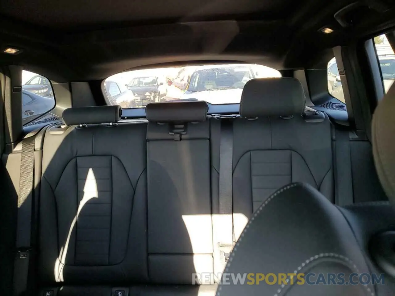 10 Photograph of a damaged car 5UXTR9C55KLR05347 BMW X3 2019
