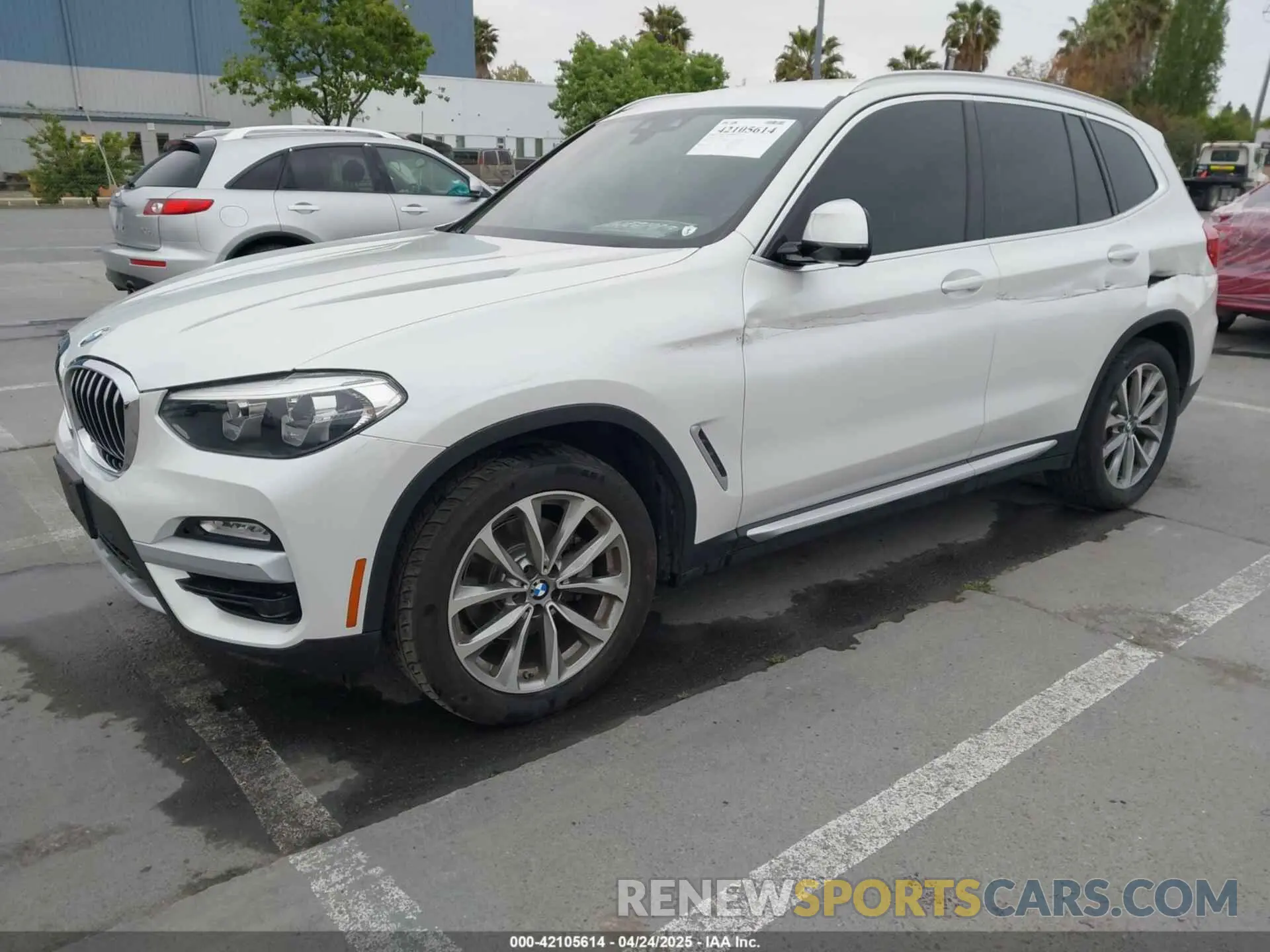 2 Photograph of a damaged car 5UXTR9C55KLR07275 BMW X3 2019