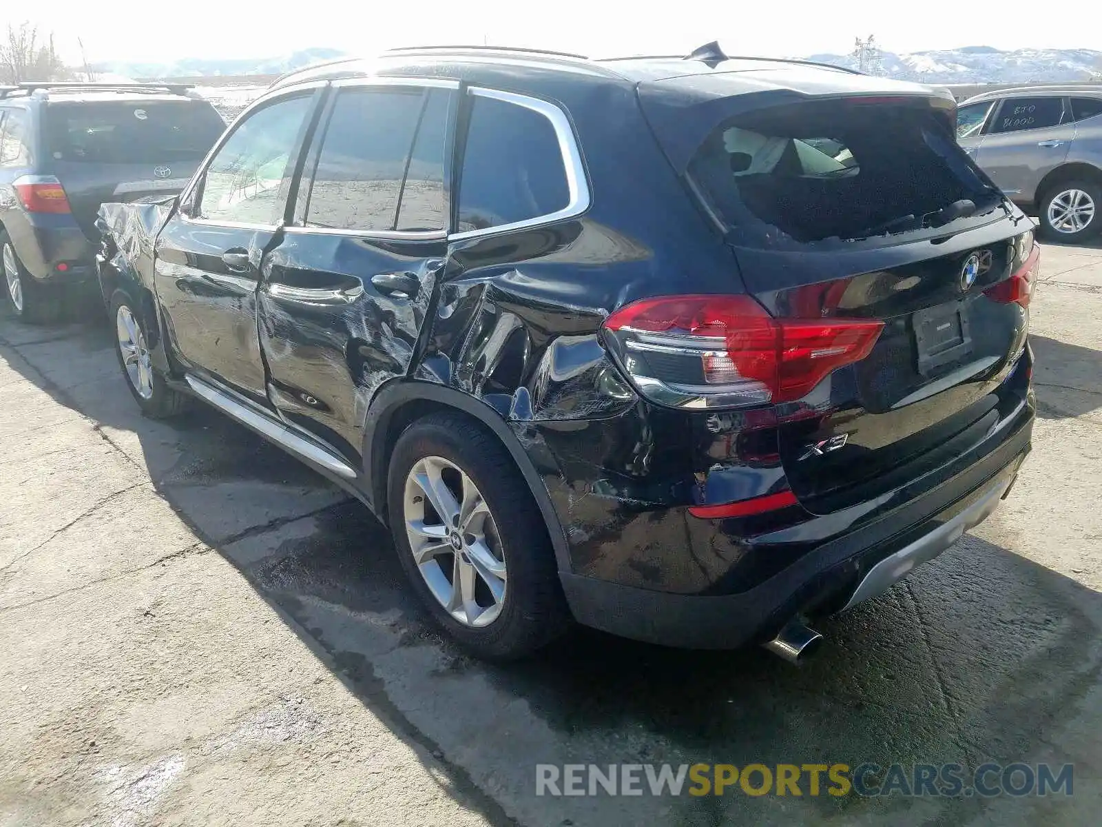 3 Photograph of a damaged car 5UXTR9C56KLD90829 BMW X3 2019