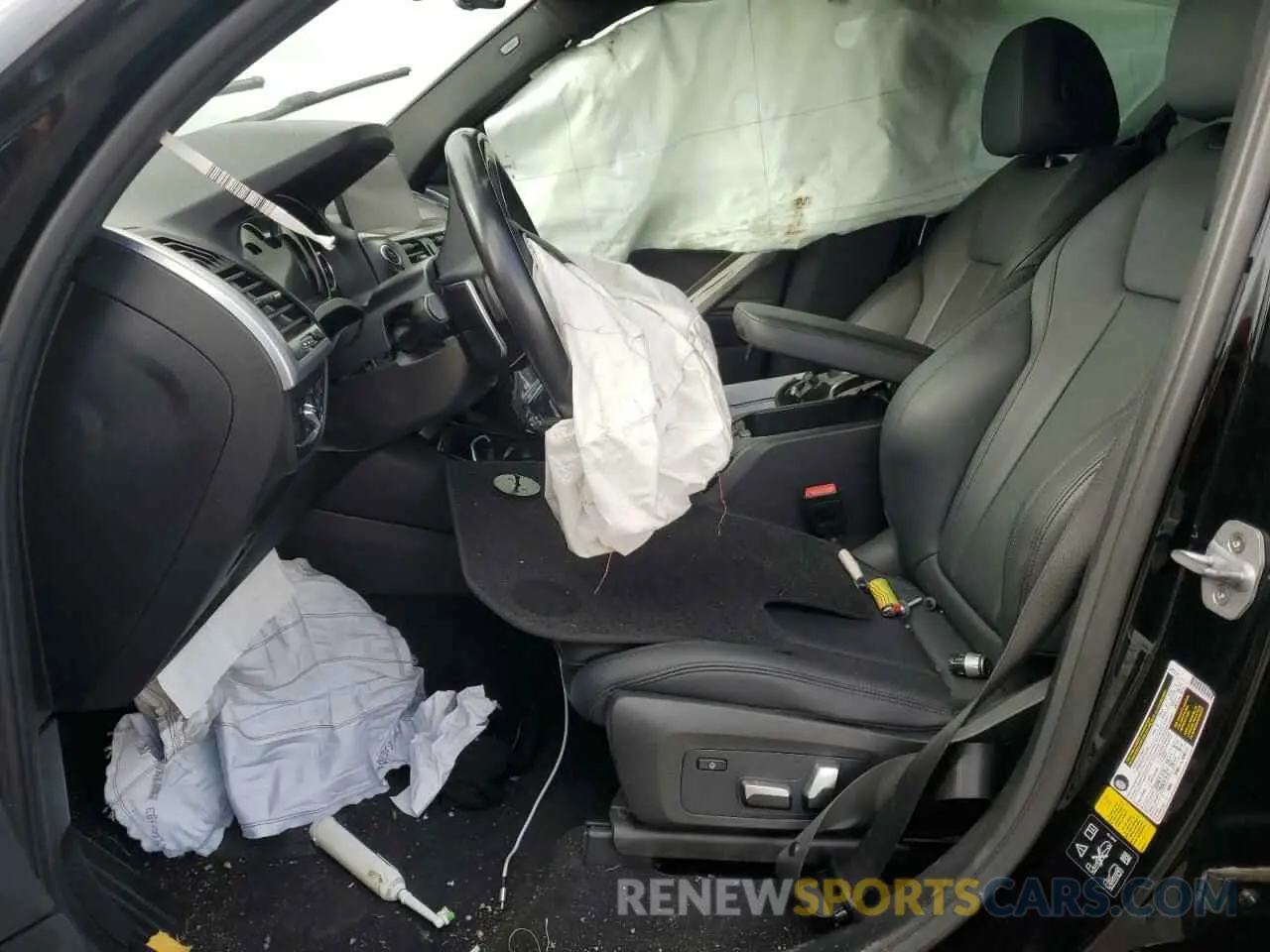 7 Photograph of a damaged car 5UXTR9C56KLD91088 BMW X3 2019