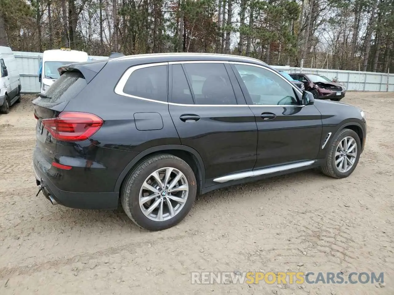 3 Photograph of a damaged car 5UXTR9C56KLD92998 BMW X3 2019