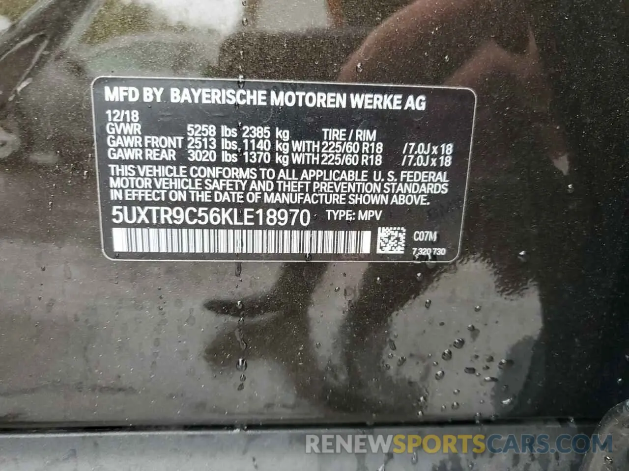 14 Photograph of a damaged car 5UXTR9C56KLE18970 BMW X3 2019