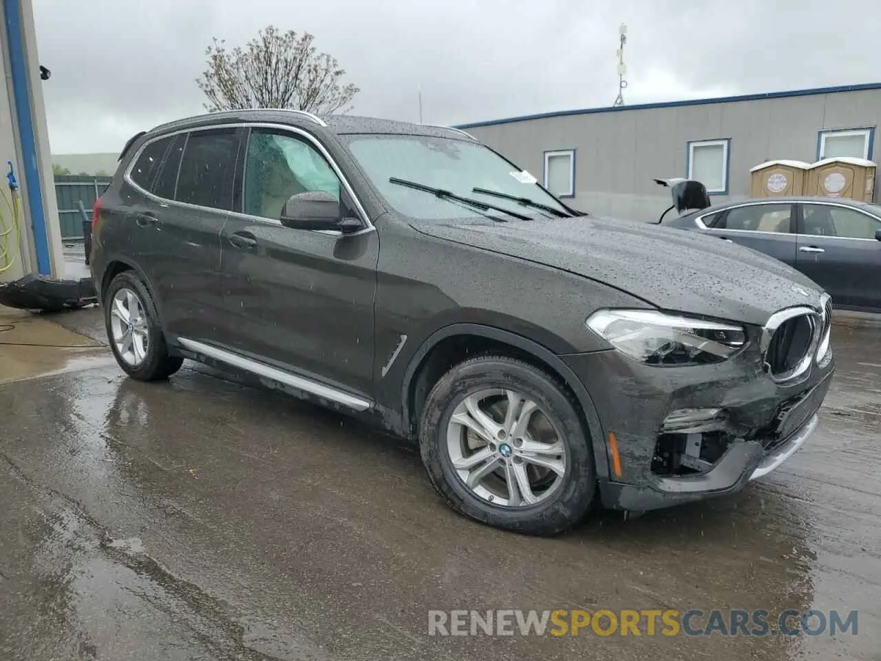 4 Photograph of a damaged car 5UXTR9C56KLE18970 BMW X3 2019